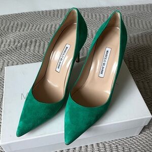 Manolo Blahnik BB Emerald Green Suede Pumps